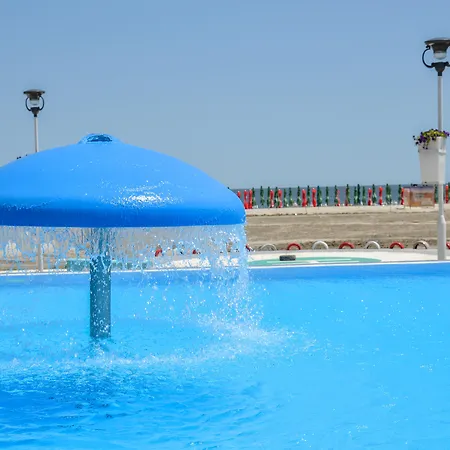 Отель Phoenicia Luxury 4*
